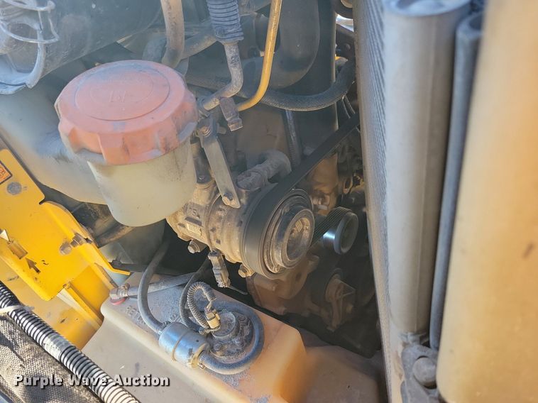 image for item DG0578 2012 John Deere 326D skid steer loader