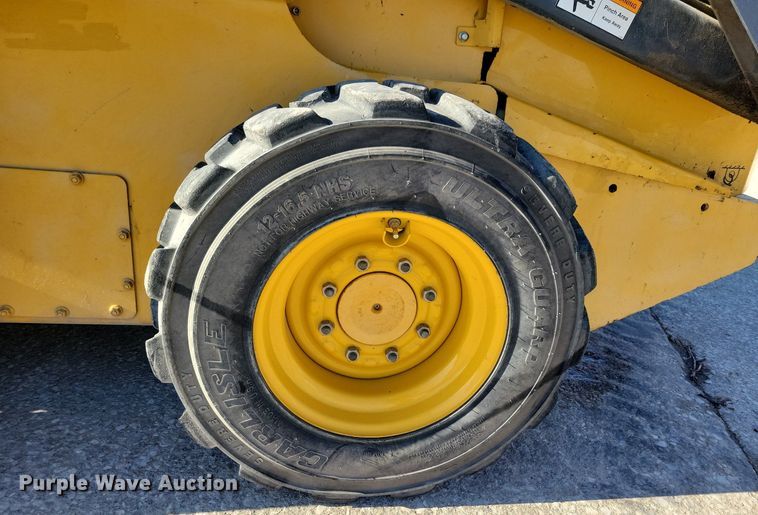 image for item DG0578 2012 John Deere 326D skid steer loader