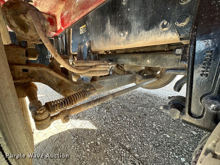 image for item DG4277 2014 Peterbilt 365 crane truck