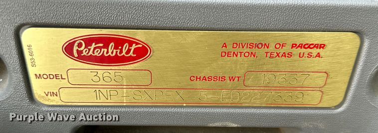 image for item DG4277 2014 Peterbilt 365 crane truck