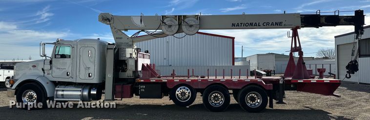 image for item DG4278 2015 Peterbilt  365 crane truck