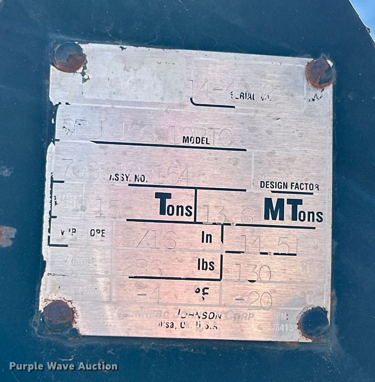 image for item DG4278 2015 Peterbilt  365 crane truck