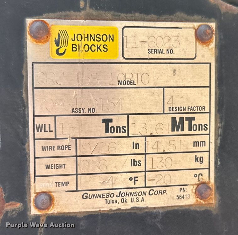 image for item DG4279 2012 Peterbilt 365 crane truck