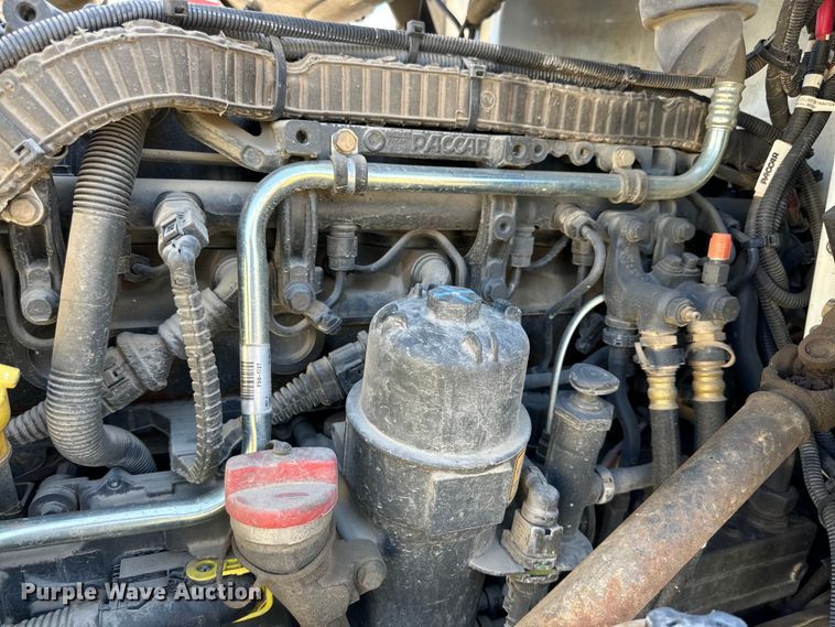 image for item DG4280 2016 Peterbilt 365 crane truck