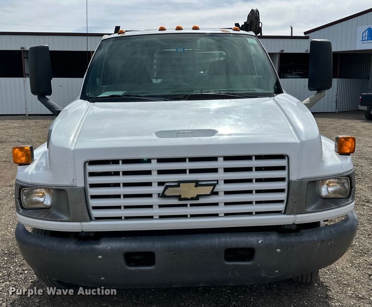 image for item DG4282 2006 Chevrolet C4500 flatbed truck