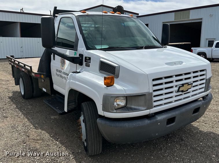 image for item DG4282 2006 Chevrolet C4500 flatbed truck