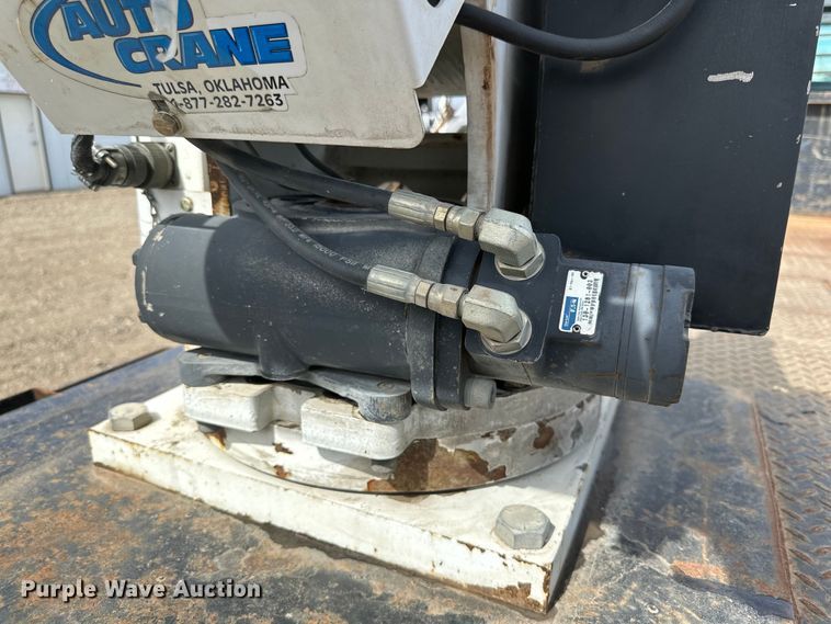 image for item DG4282 2006 Chevrolet C4500 flatbed truck