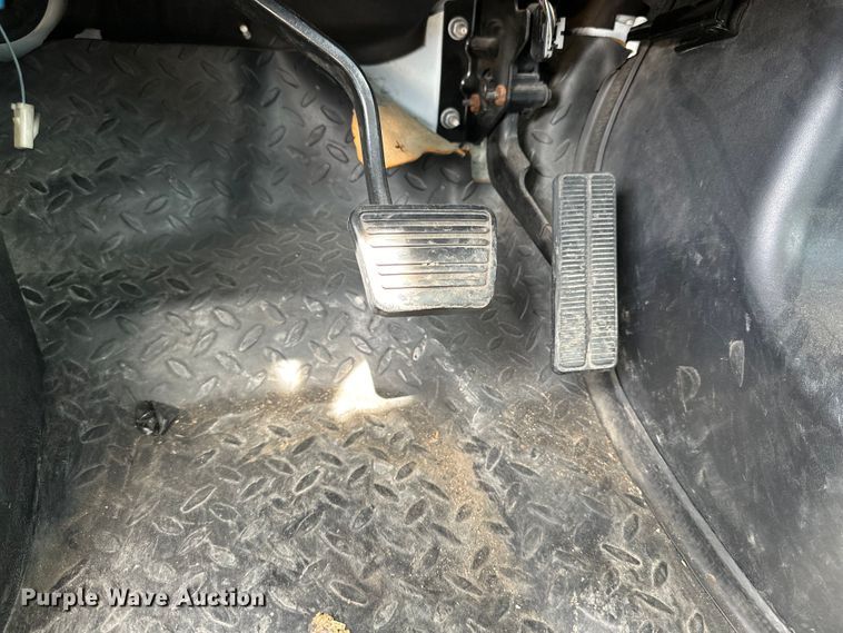 image for item DG4282 2006 Chevrolet C4500 flatbed truck