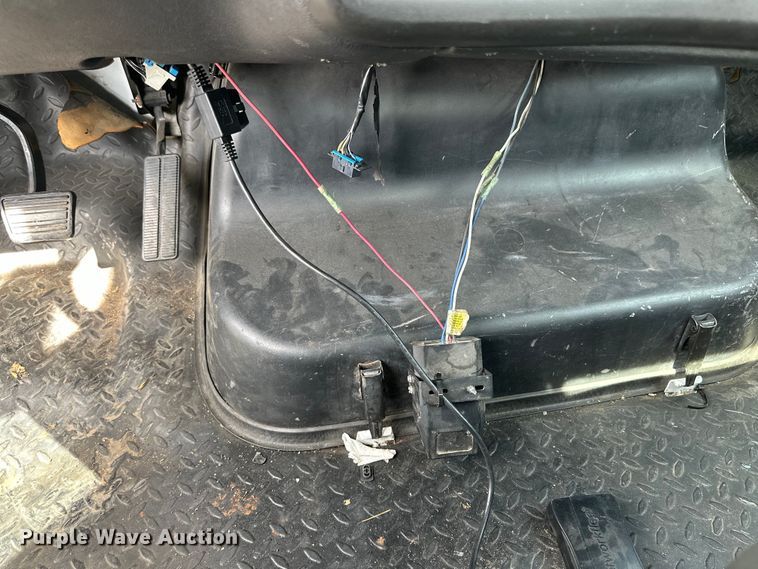 image for item DG4282 2006 Chevrolet C4500 flatbed truck