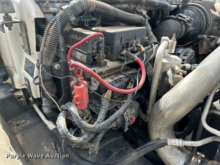 image for item DG4282 2006 Chevrolet C4500 flatbed truck