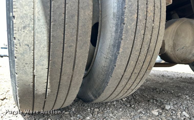 image for item DG4282 2006 Chevrolet C4500 flatbed truck