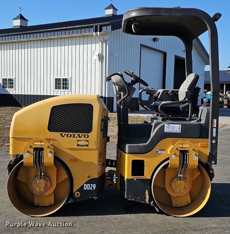 image for item DK0672 2013 Volvo DD29 double drum vibratory roller