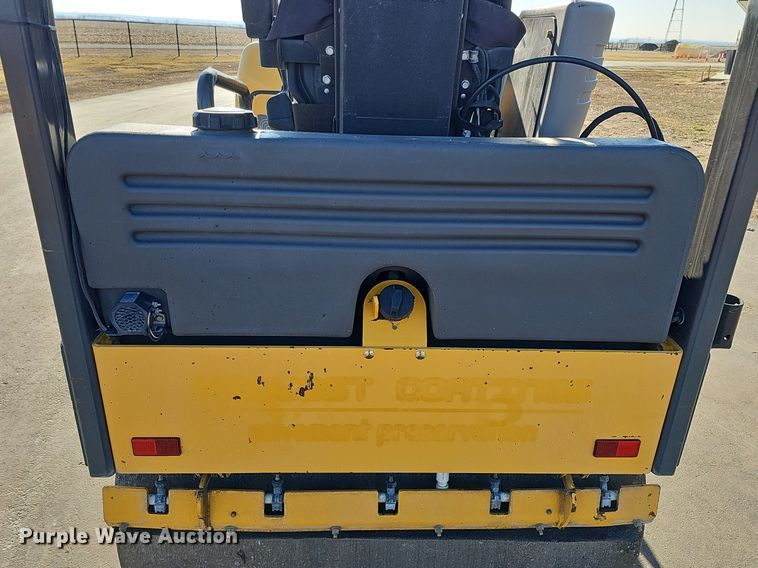 image for item DK0672 2013 Volvo DD29 double drum vibratory roller