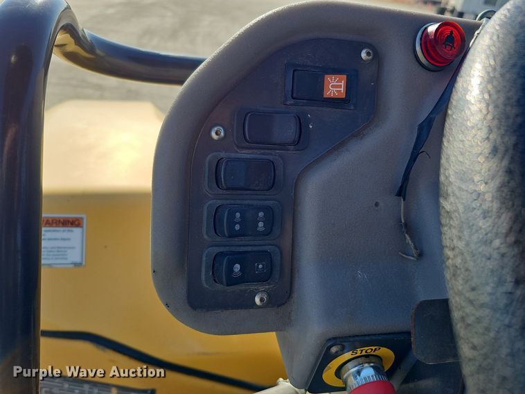 image for item DK0672 2013 Volvo DD29 double drum vibratory roller