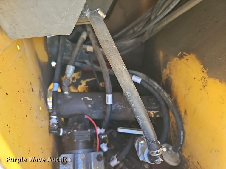 image for item DK0672 2013 Volvo DD29 double drum vibratory roller