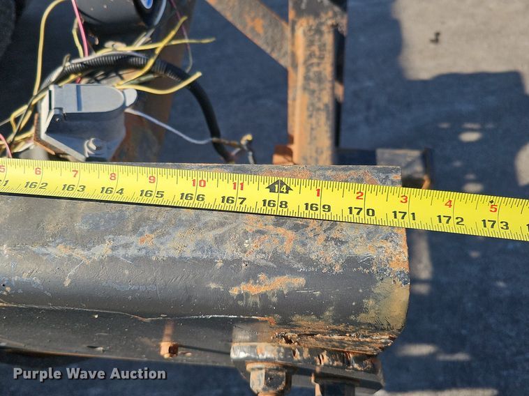 image for item DK0674 2008 International  DuraStar 4400 truck cab and chassis