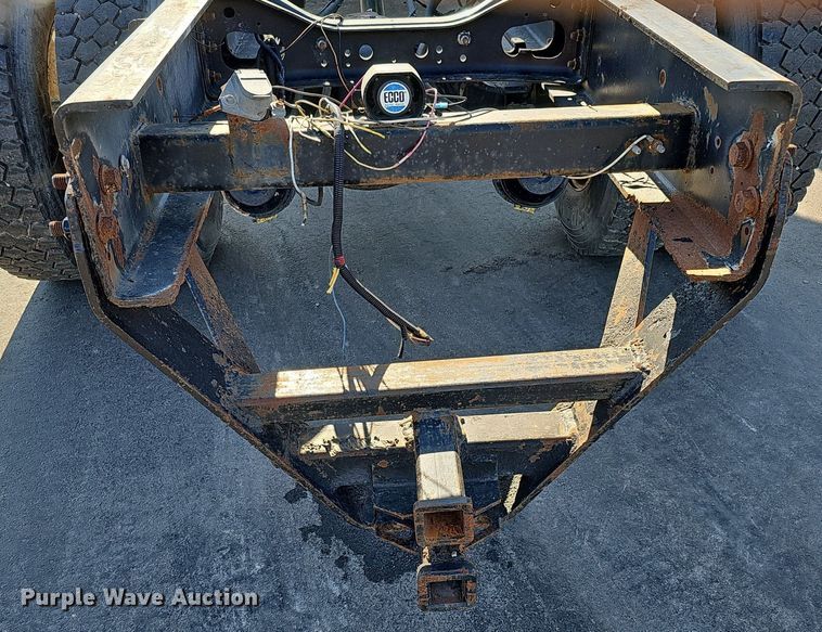 image for item DK0674 2008 International  DuraStar 4400 truck cab and chassis