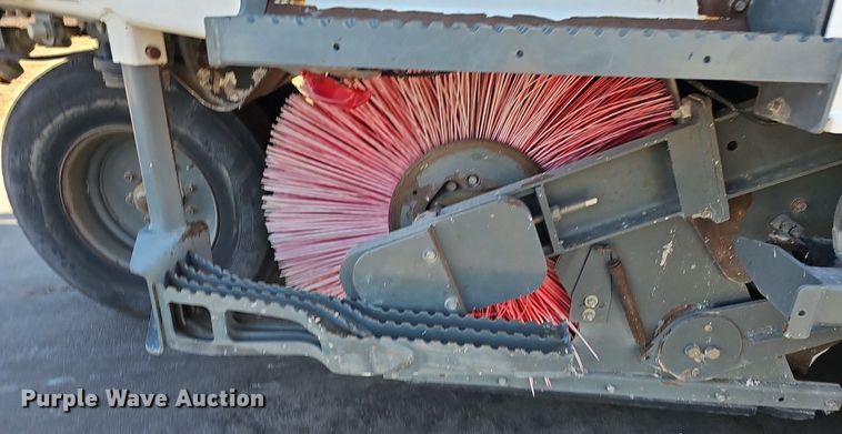 image for item DK0675 2012 Elgin Pelican Series NP sweeper
