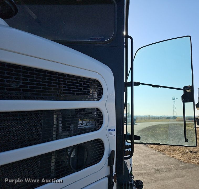 image for item DK0675 2012 Elgin Pelican Series NP sweeper