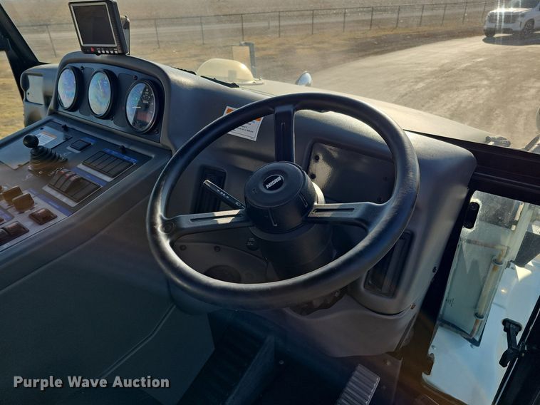 image for item DK0675 2012 Elgin Pelican Series NP sweeper