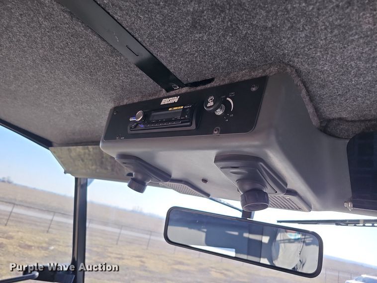 image for item DK0675 2012 Elgin Pelican Series NP sweeper