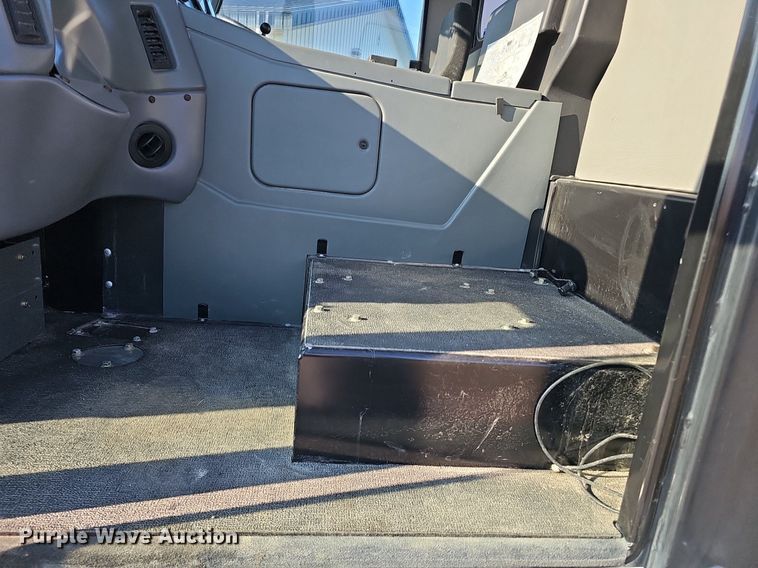 image for item DK0675 2012 Elgin Pelican Series NP sweeper