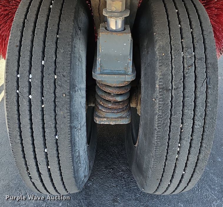 image for item DK0675 2012 Elgin Pelican Series NP sweeper