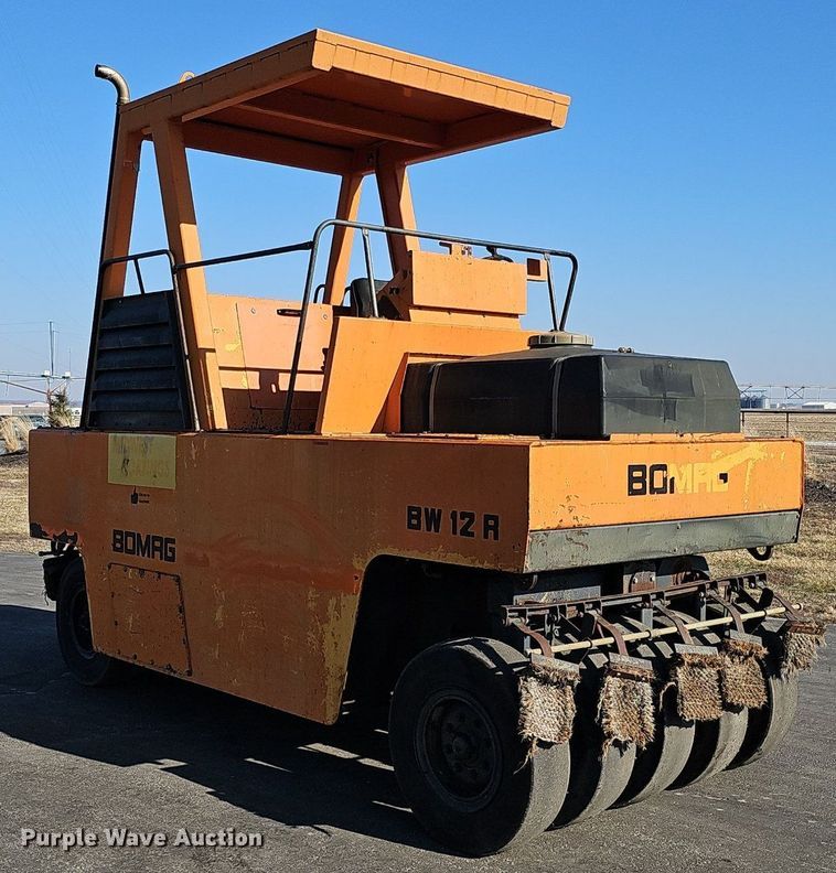 image for item DK0676 1988 Bomag BW12R pneumatic roller