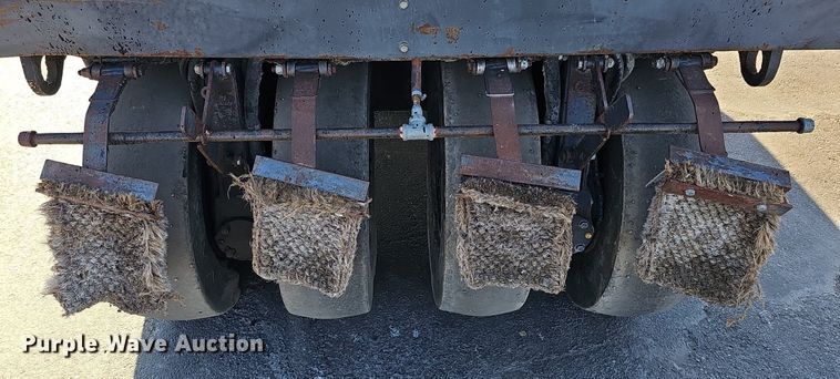 image for item DK0676 1988 Bomag BW12R pneumatic roller