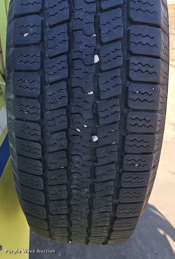 image for item DK0677 2002 Broce Broom RC350 broom