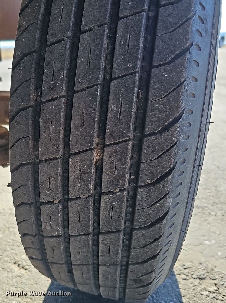 image for item DK0677 2002 Broce Broom RC350 broom