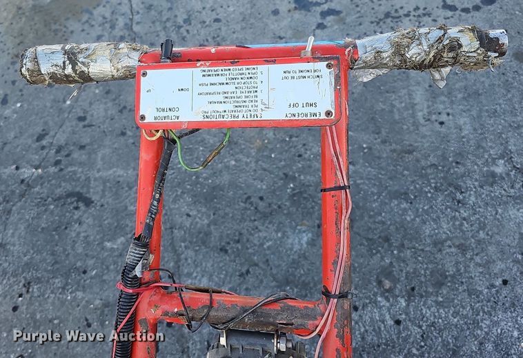 image for item DK0692 Crafco 200 pavement cutter