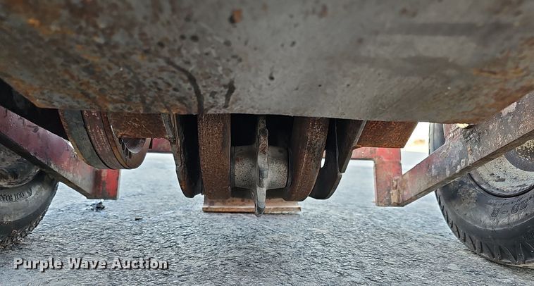 image for item DK0692 Crafco 200 pavement cutter