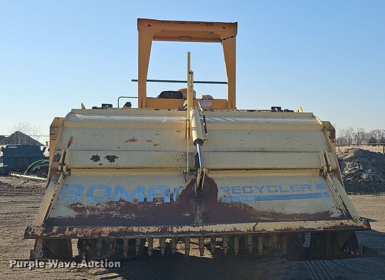 image for item DK0694 Bomag Recycler MPH 100R soil stabilizer / reclaimer