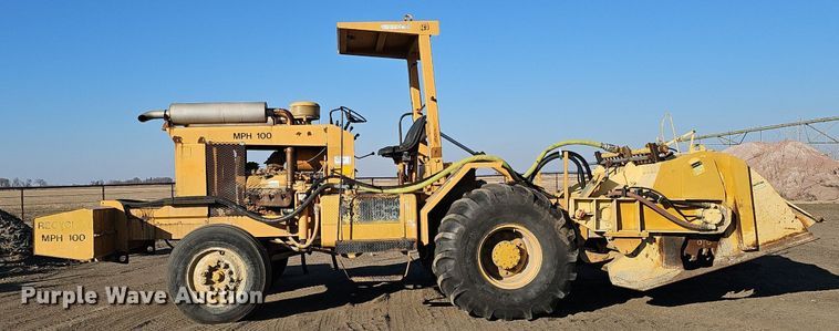 image for item DK0694 Bomag Recycler MPH 100R soil stabilizer / reclaimer