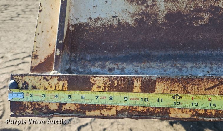 image for item DK0694 Bomag Recycler MPH 100R soil stabilizer / reclaimer