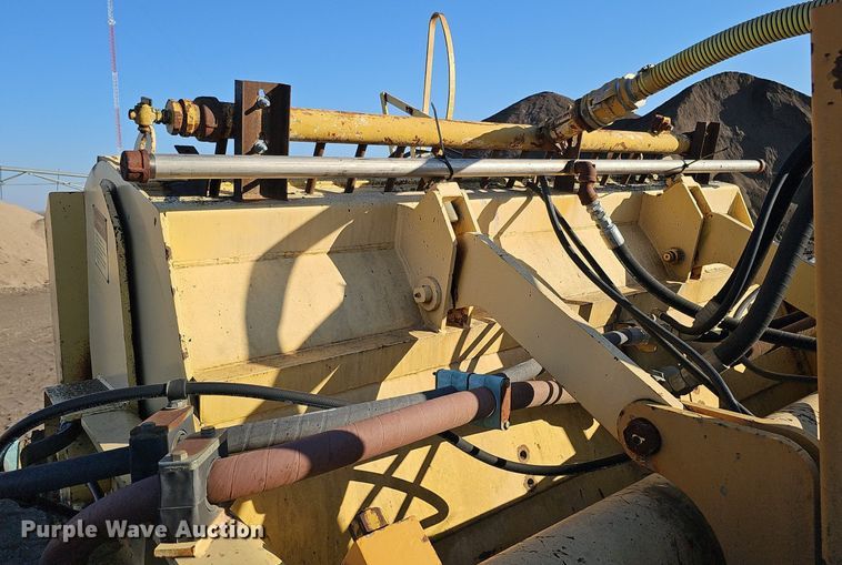 image for item DK0694 Bomag Recycler MPH 100R soil stabilizer / reclaimer