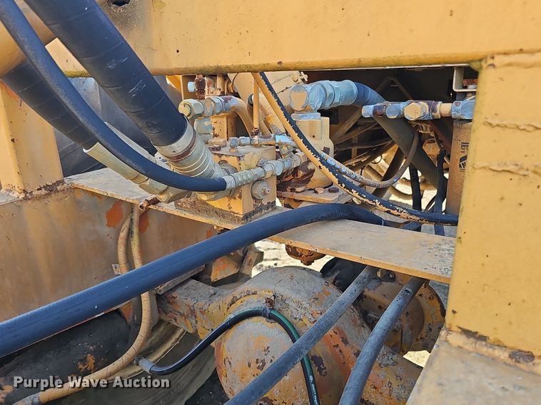 image for item DK0694 Bomag Recycler MPH 100R soil stabilizer / reclaimer