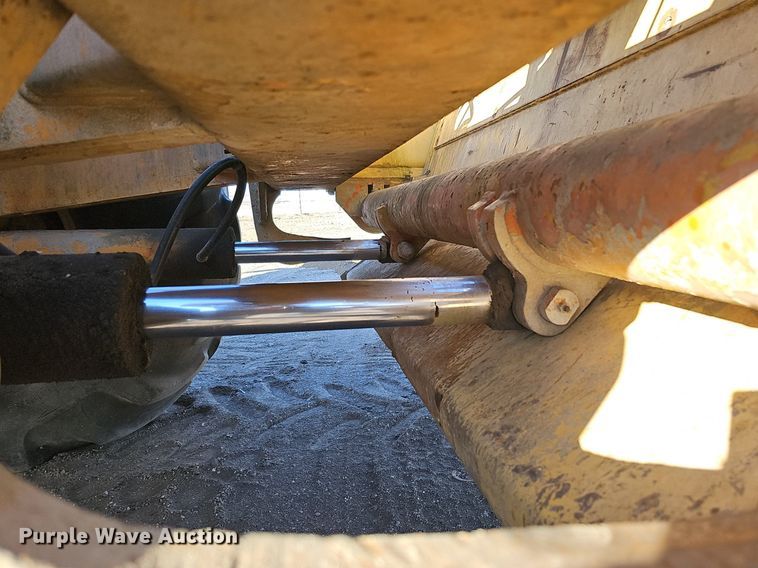 image for item DK0694 Bomag Recycler MPH 100R soil stabilizer / reclaimer