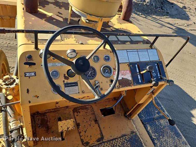 image for item DK0694 Bomag Recycler MPH 100R soil stabilizer / reclaimer