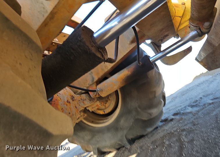 image for item DK0694 Bomag Recycler MPH 100R soil stabilizer / reclaimer