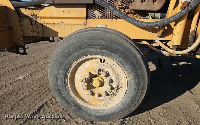 image for item DK0694 Bomag Recycler MPH 100R soil stabilizer / reclaimer