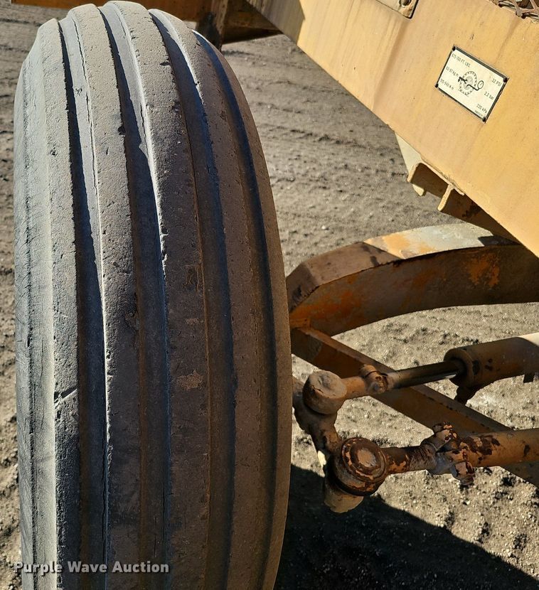 image for item DK0694 Bomag Recycler MPH 100R soil stabilizer / reclaimer