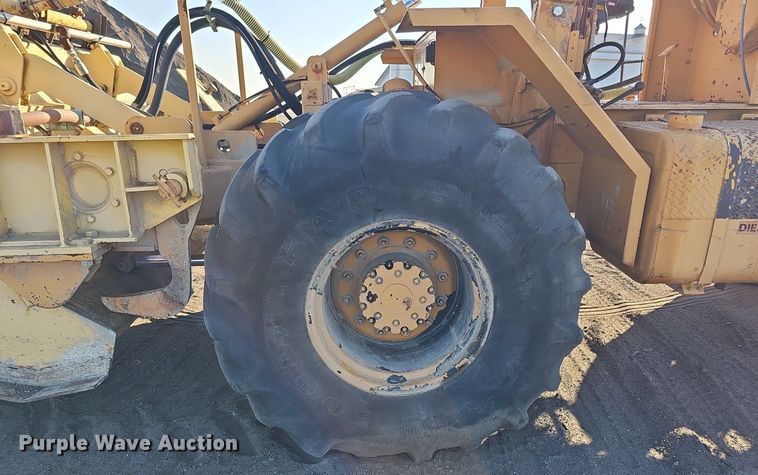 image for item DK0694 Bomag Recycler MPH 100R soil stabilizer / reclaimer