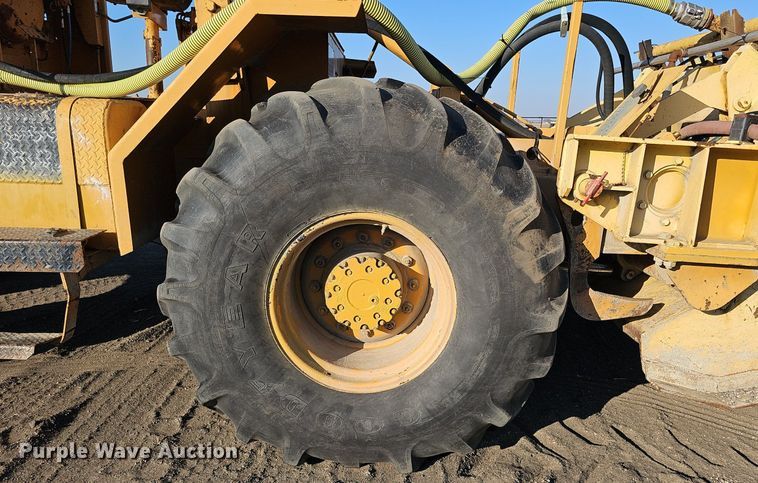 image for item DK0694 Bomag Recycler MPH 100R soil stabilizer / reclaimer