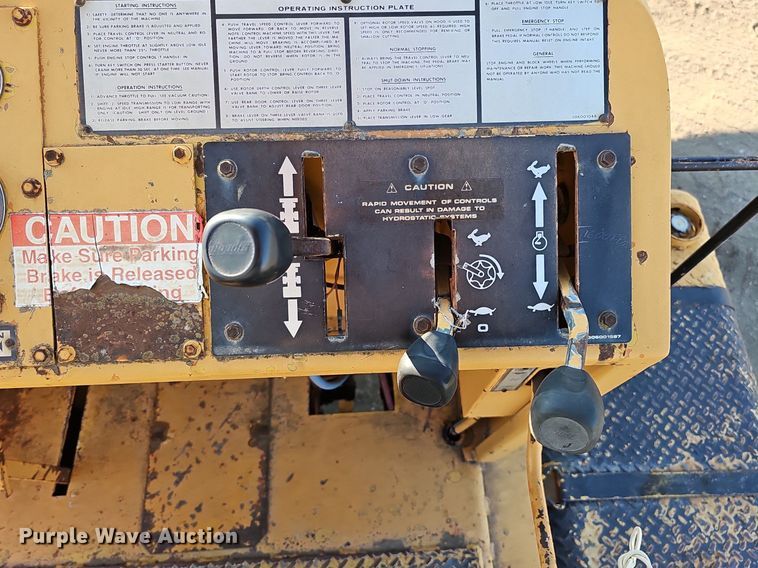 image for item DK0694 Bomag Recycler MPH 100R soil stabilizer / reclaimer