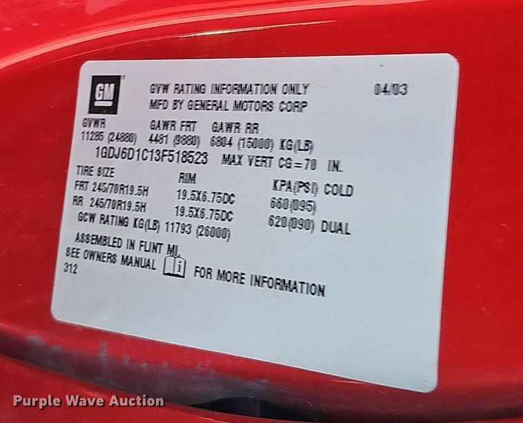 image for item DK0695 2003 GMC C6500 flatbed truck