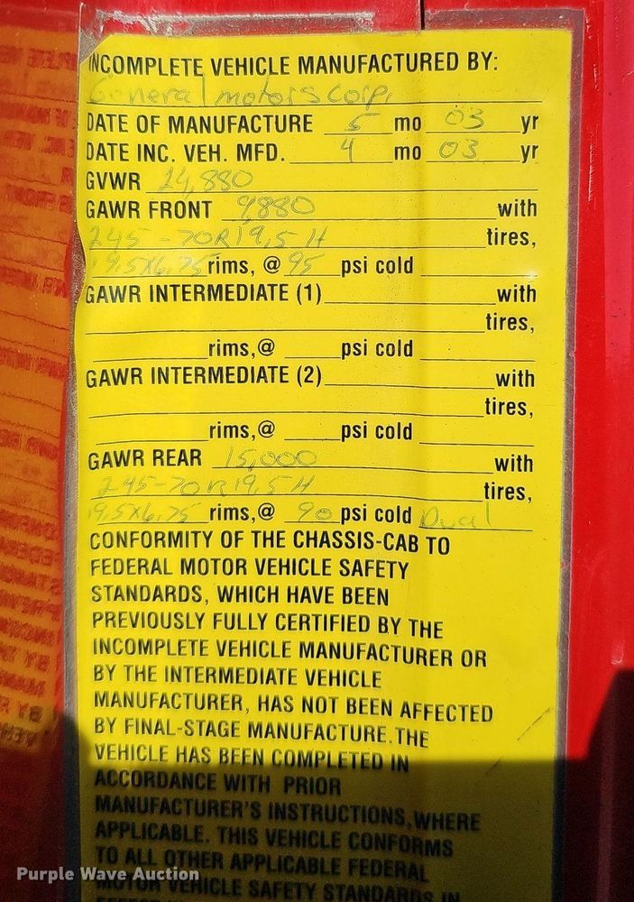 image for item DK0695 2003 GMC C6500 flatbed truck