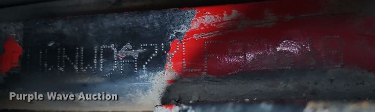 image for item DK0696 2000 Freightliner FLC112 truck cab and chassis