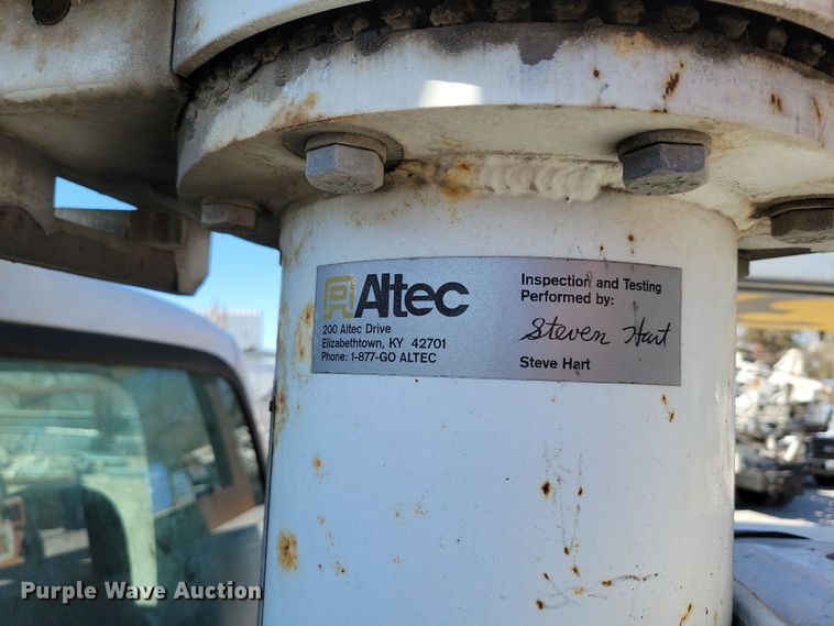 image for item DK4191 2004 Ford F450 Super Duty XL bucket truck